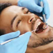 Cirugía preprotésica dental