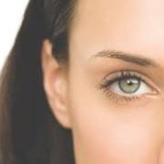 Tratamientos estéticos para los ojos con Cantopexia
