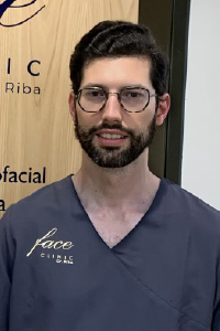Especialista implantología dental en Salamanca